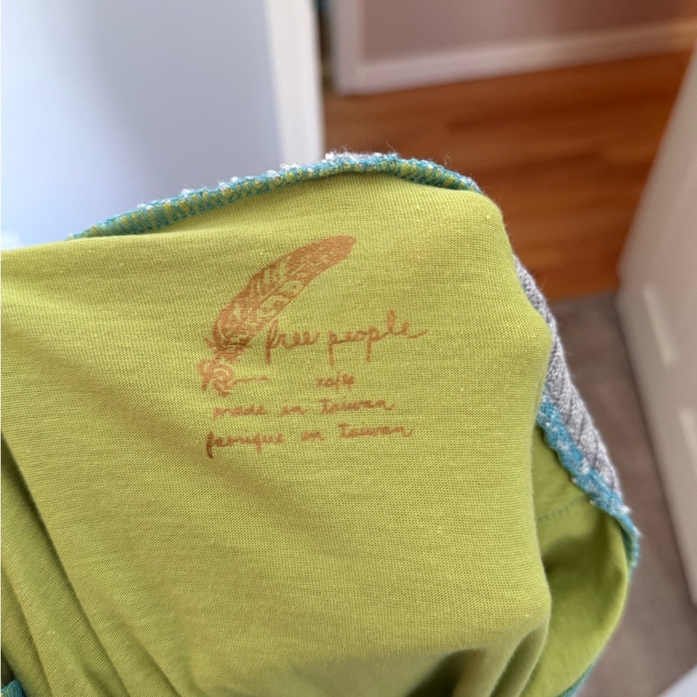 Free People lime green and grey knit tunic sweater with button details - Picture 2 of 7